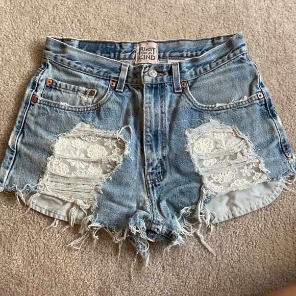 Levi Jean Short 505 “Furst of a Kind” Denim w32